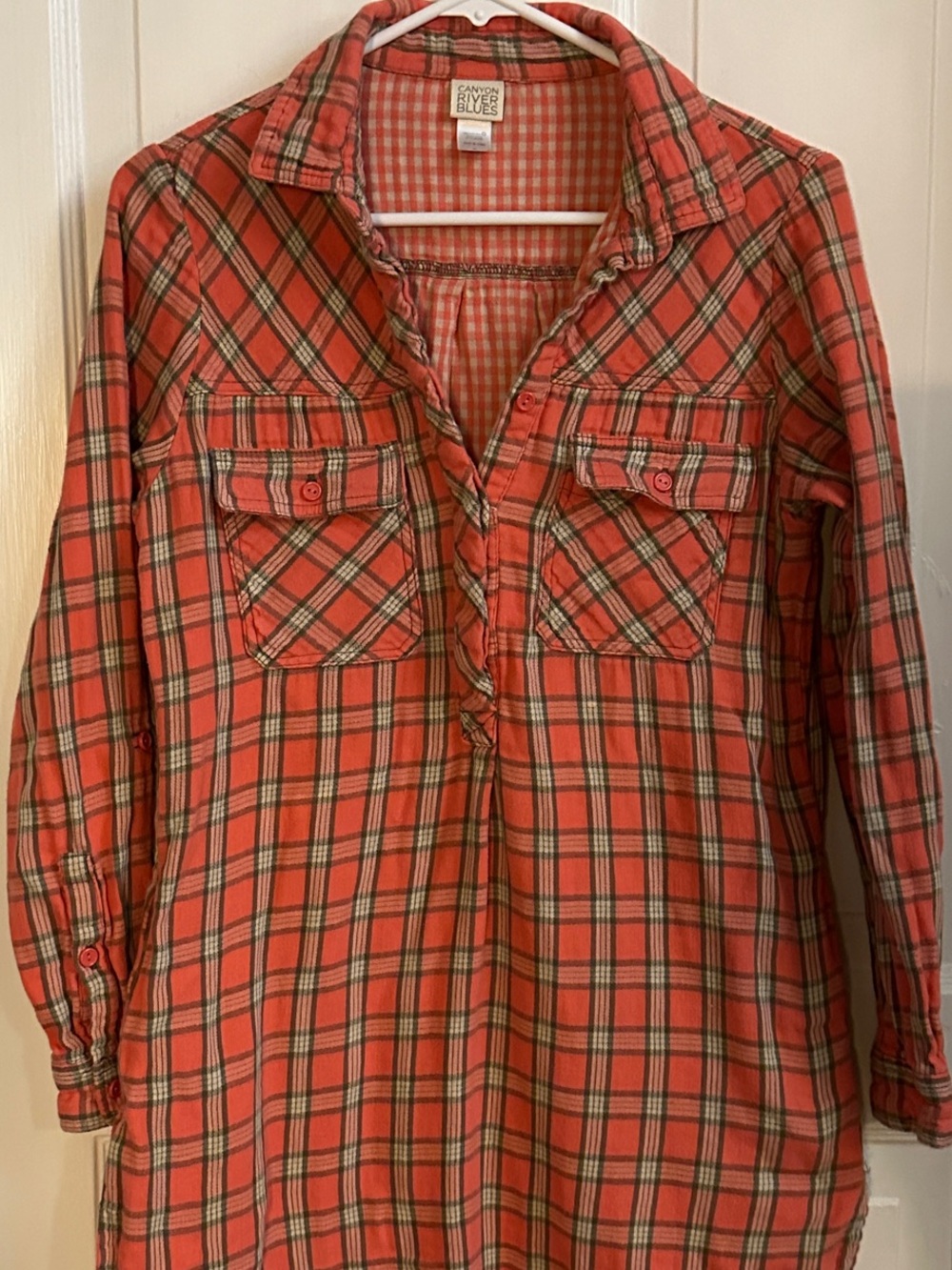 Canyon River Blues Coral and Gray Plaid Button-Front Flannel